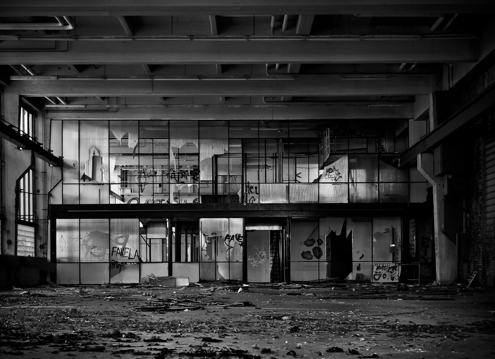 Olympus OM-D E-M10 sample photo. Lost places, factory, old photography