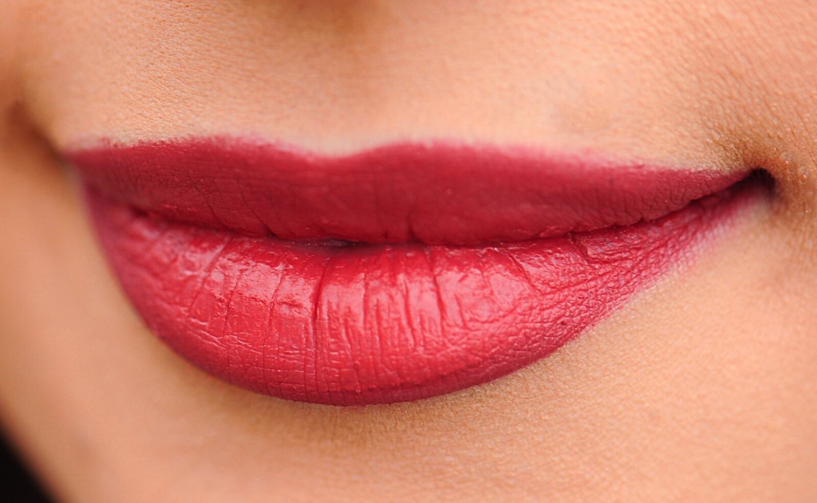 Nikon D700 sample photo. Lips, red, woman photography