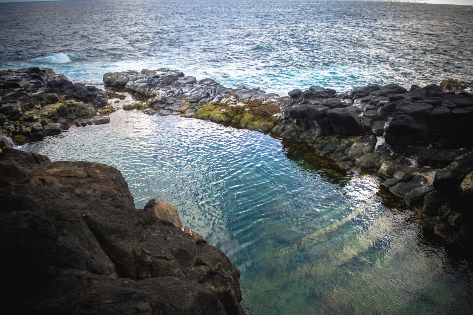 Nikon D5200 sample photo. Sea, rocks, wave, reflection photography