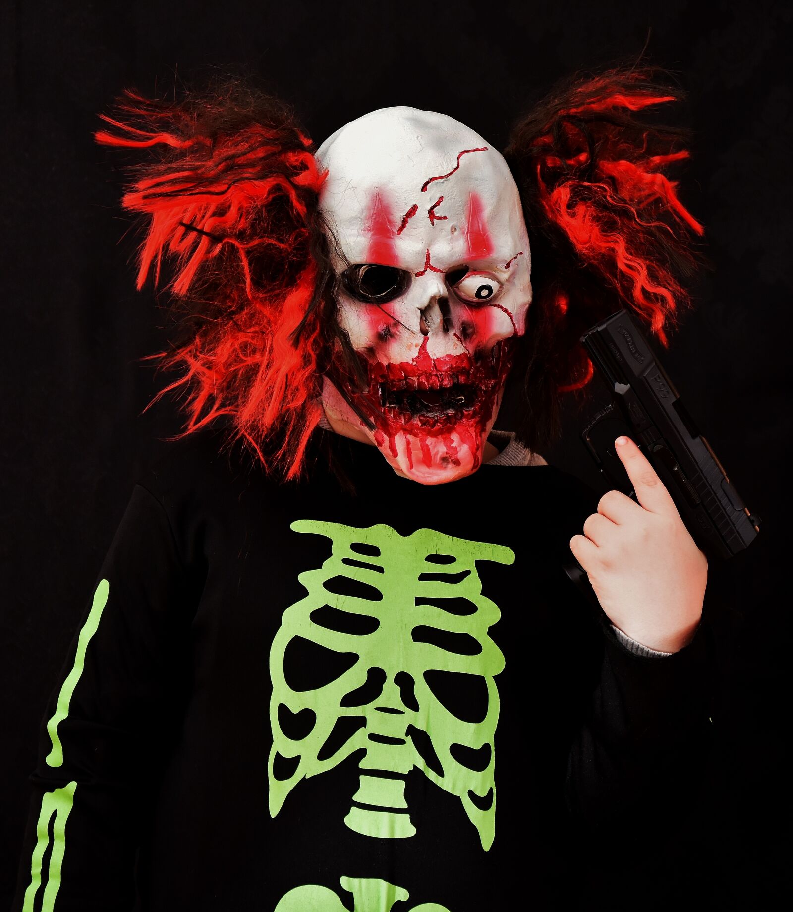 Nikon D7200 sample photo. Horror clown, halloween, mass photography