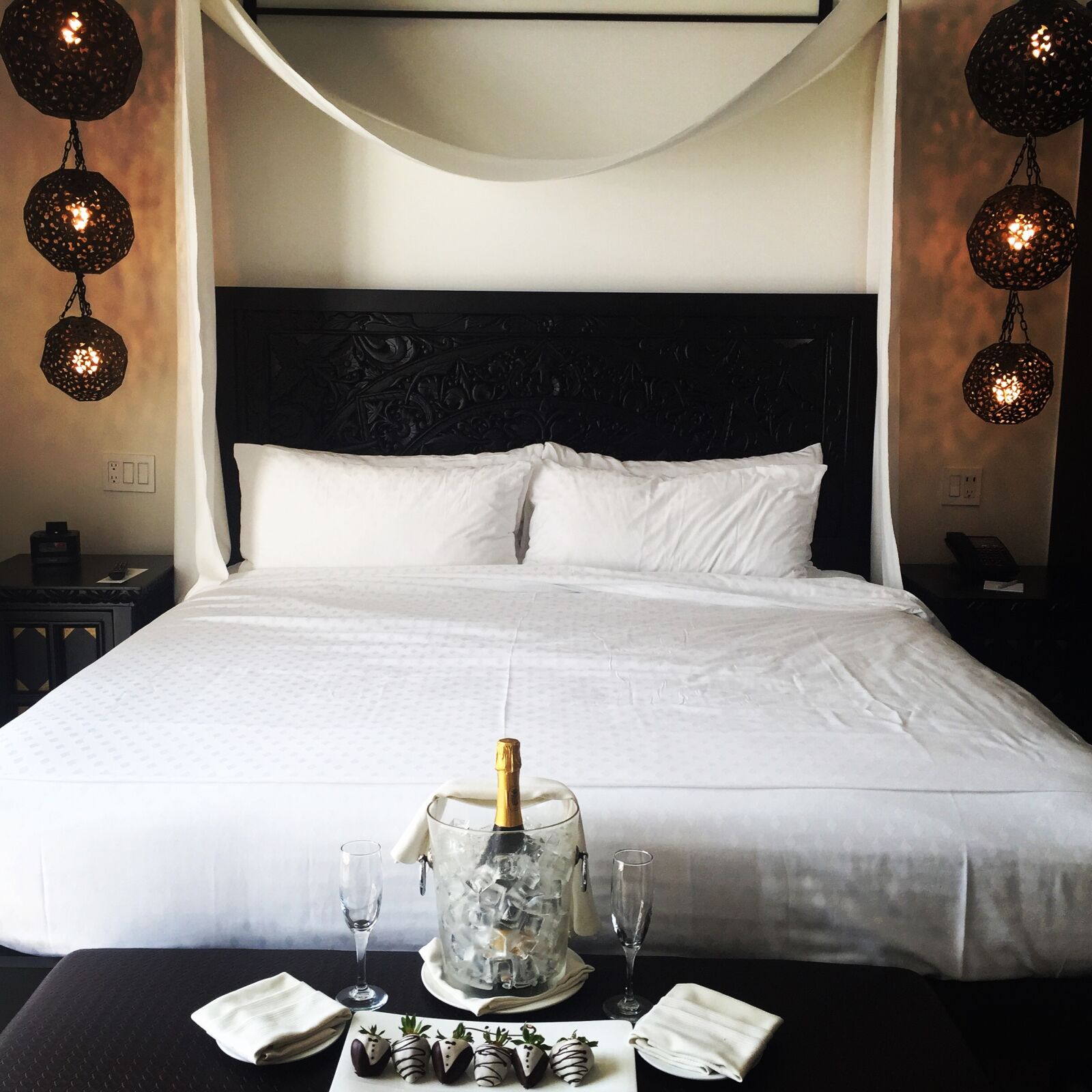 Apple iPhone 6 sample photo. Hotel, king bed, champagne photography