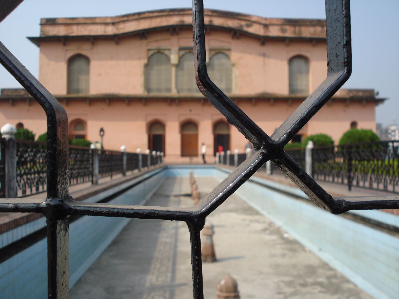 Sony DSC-W55 sample photo. Lalbagh fort, 17th century photography