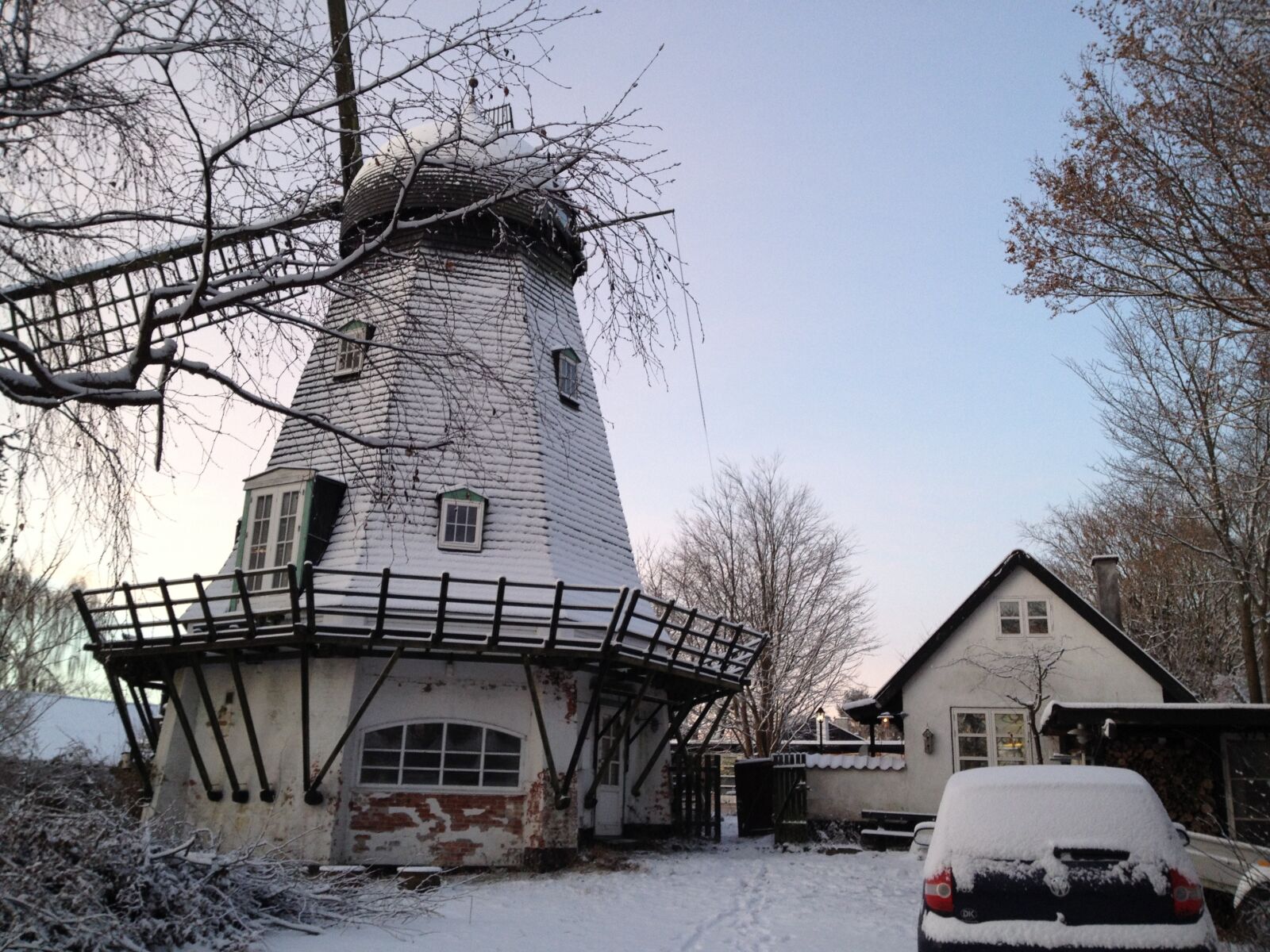 iPhone 4S back camera 4.28mm f/2.4 sample photo. Mill, residential, rural idyll photography