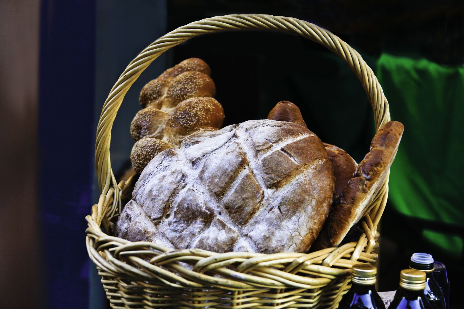 Canon EOS 5D Mark II sample photo. Bread, basket, food photography