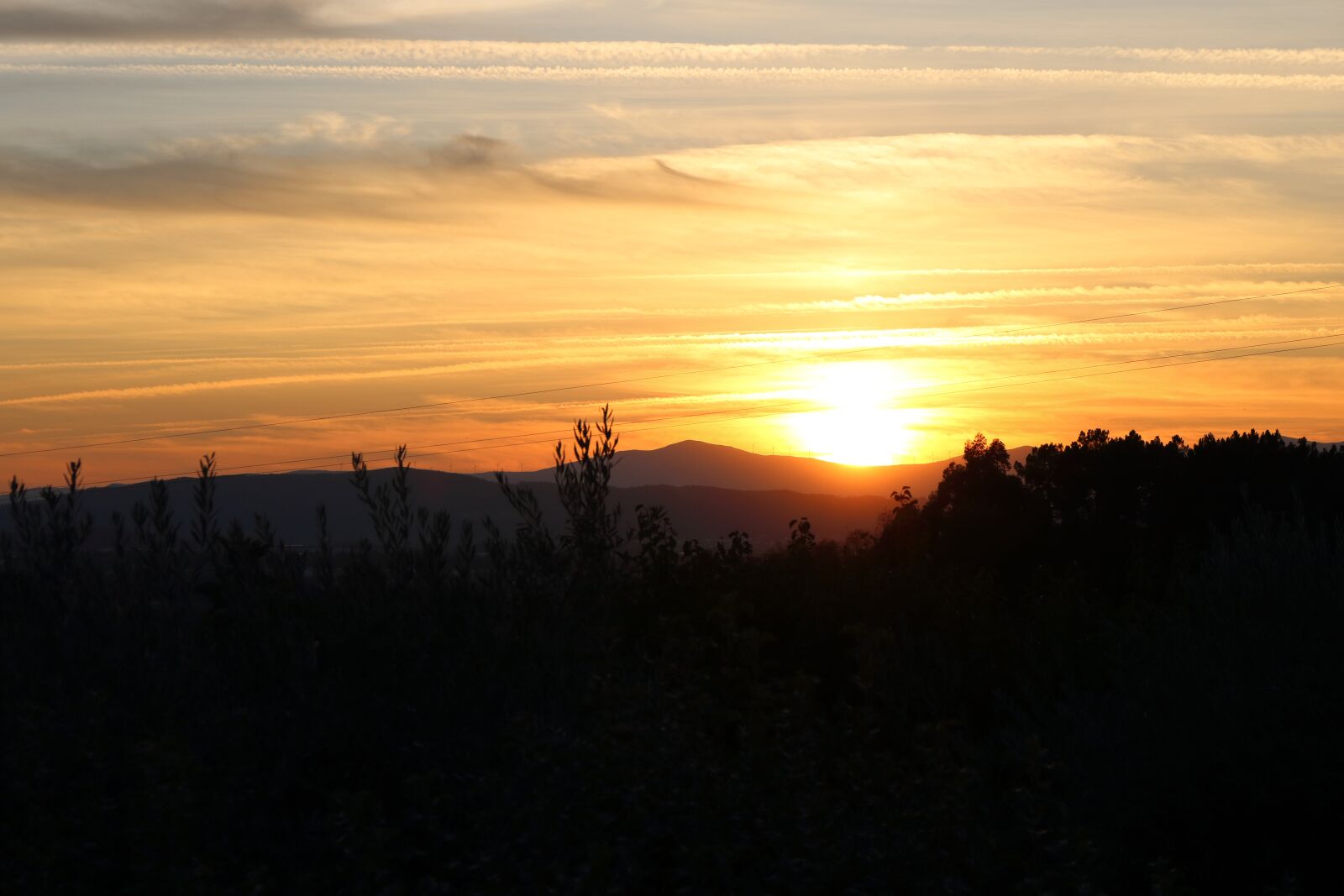 Canon EOS 750D (EOS Rebel T6i / EOS Kiss X8i) sample photo. Comanche, sunset, serra da photography