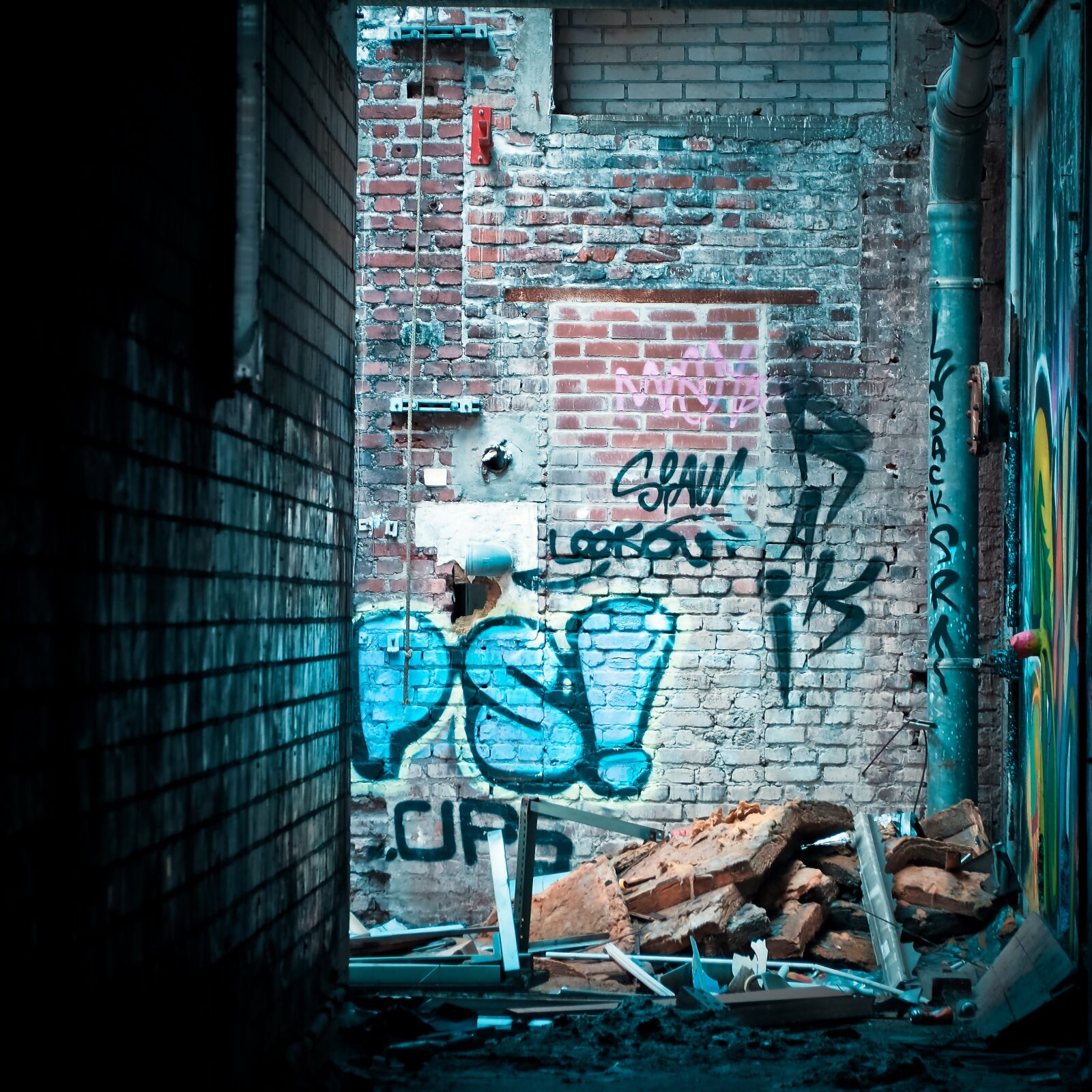 Olympus OM-D E-M10 sample photo. Lost places, pforphoto, abandoned photography