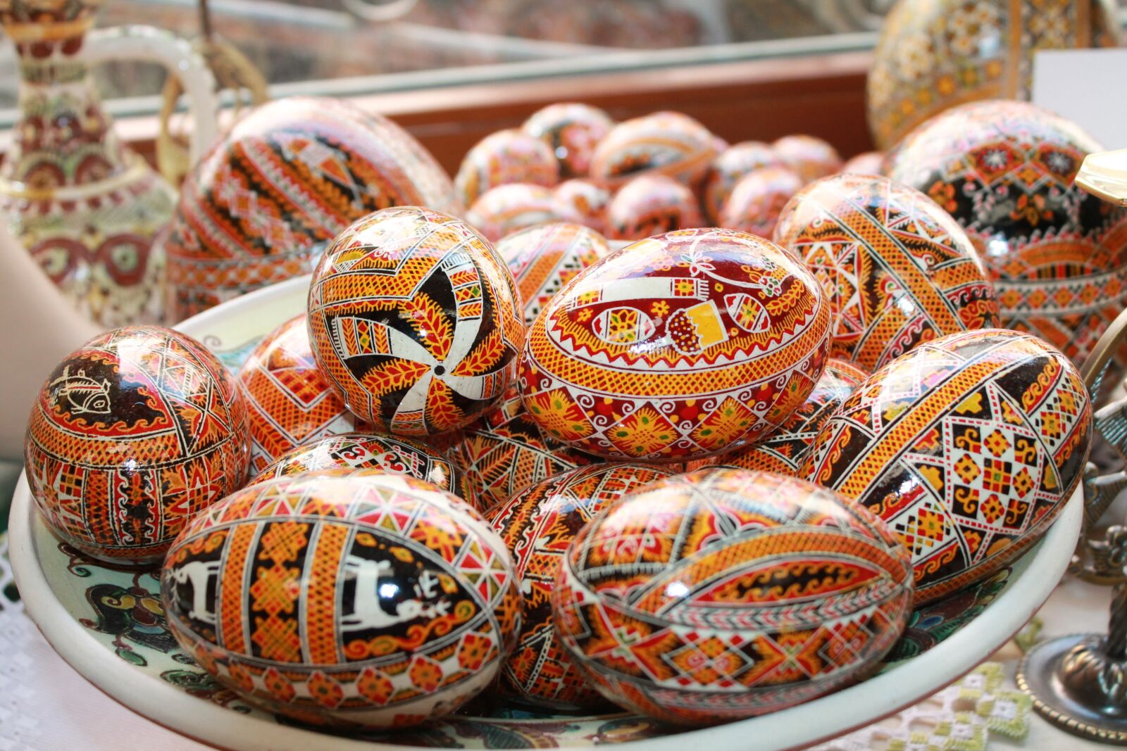 Canon EOS 1100D (EOS Rebel T3 / EOS Kiss X50) sample photo. Ornament, easter eggs, pysanka photography