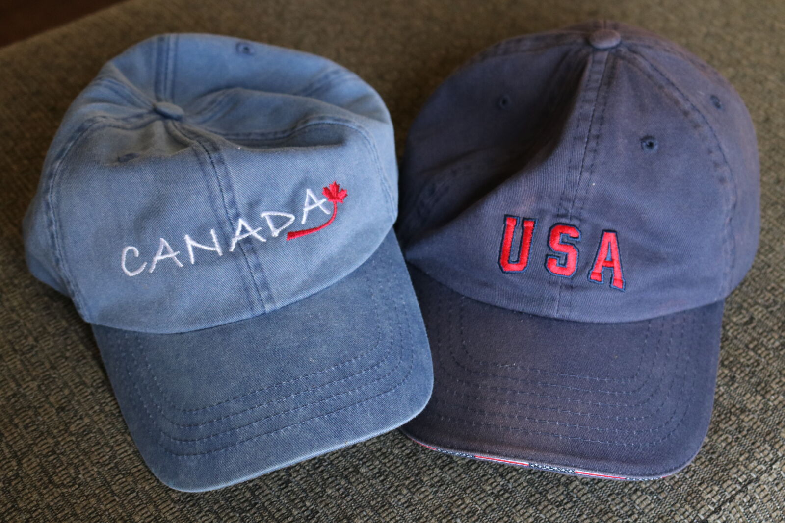 Canon EOS 750D (EOS Rebel T6i / EOS Kiss X8i) sample photo. Canada, hat, usa photography
