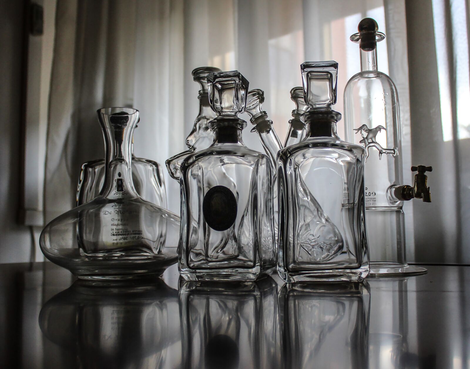 Canon EOS 550D (EOS Rebel T2i / EOS Kiss X4) sample photo. Bottles, glass, transparent photography