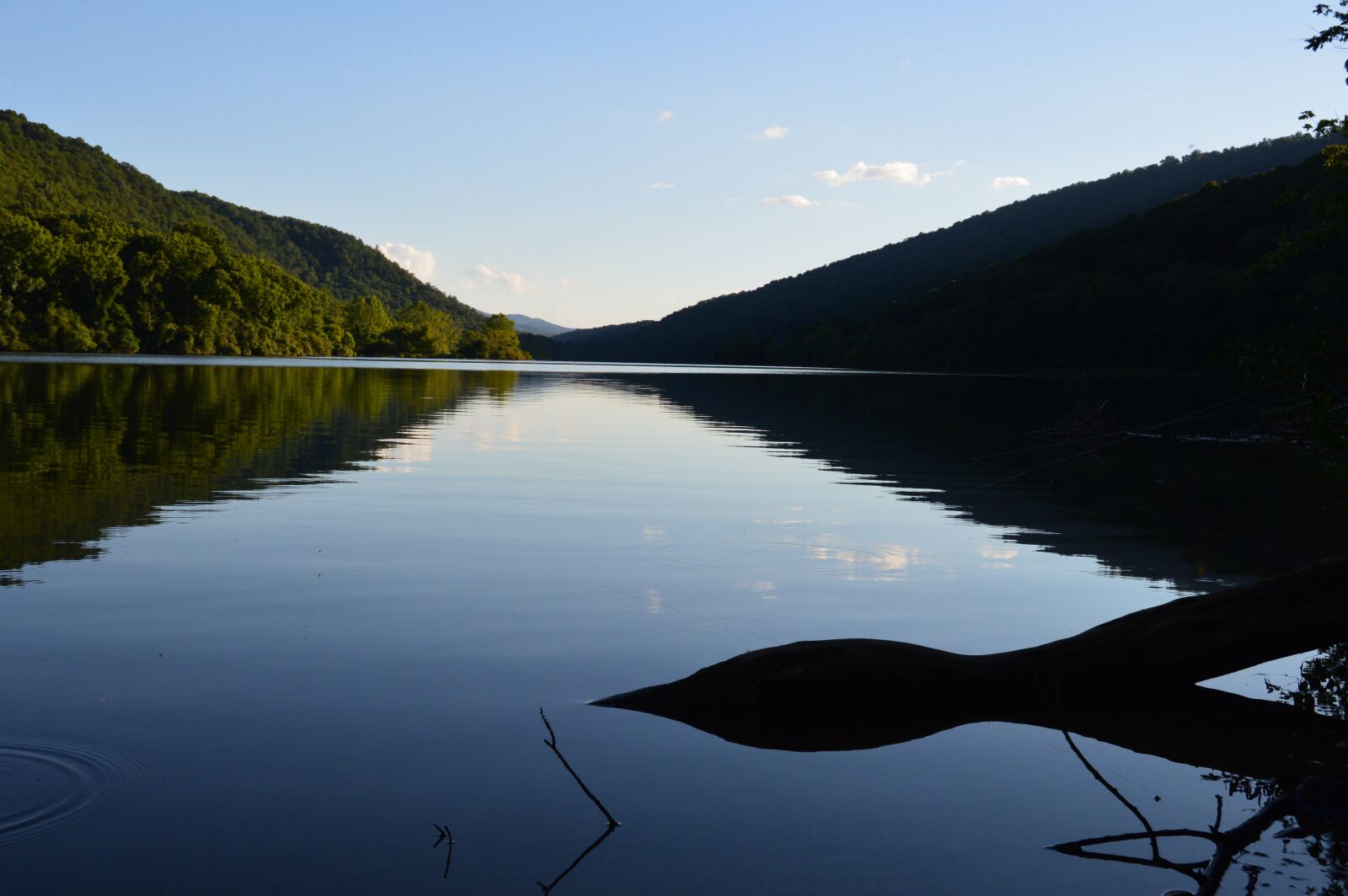 Nikon D3200 sample photo. Lake, sunset, tranquil photography