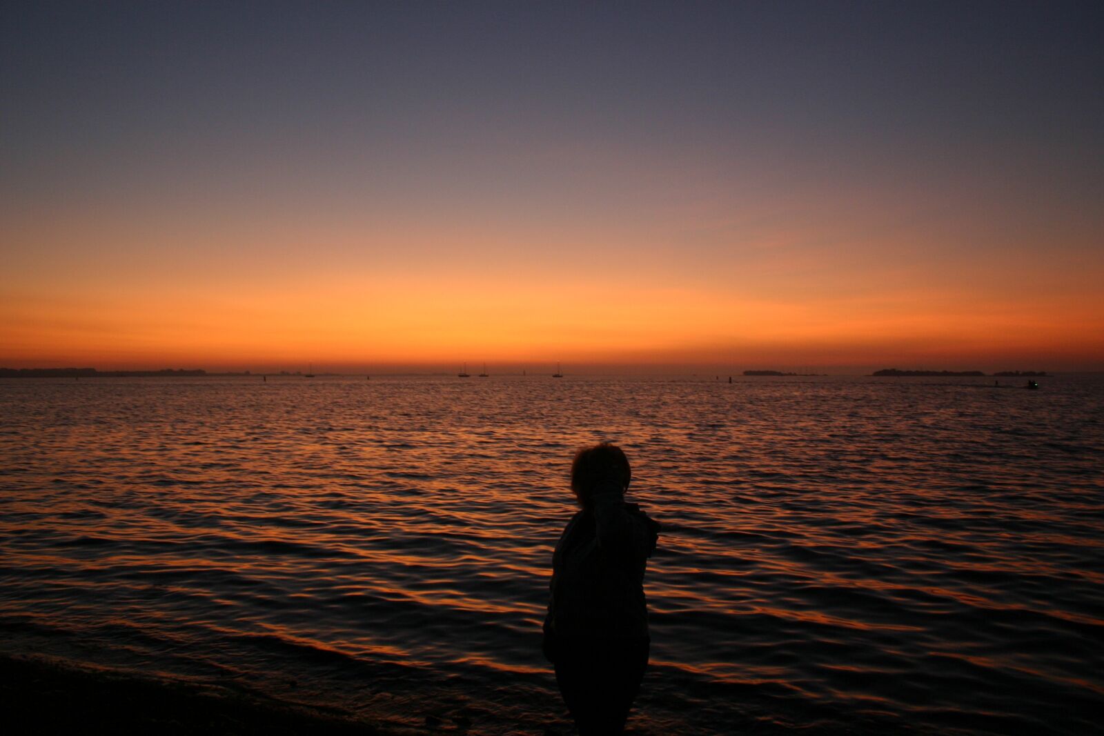Canon EOS 300D (EOS Digital Rebel / EOS Kiss Digital) sample photo. Sea, sunset, sunset sea photography