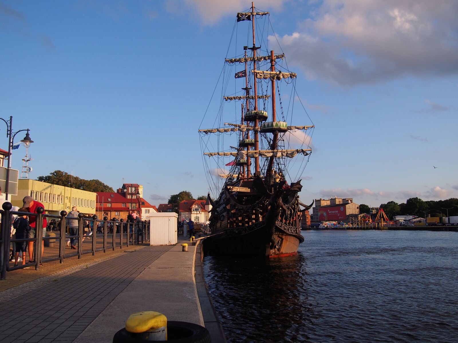 Olympus PEN E-PL6 sample photo. Ship, ustka, port photography