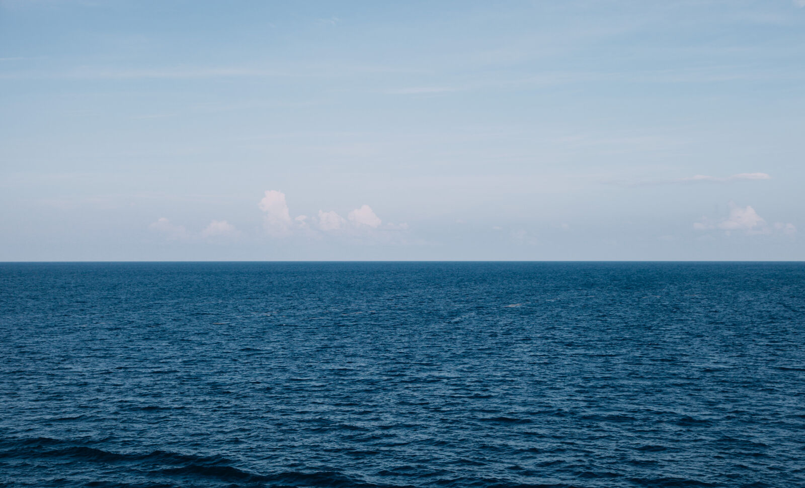 Canon EF 24-105mm F4L IS USM sample photo. Beach, blue, water, horizon photography