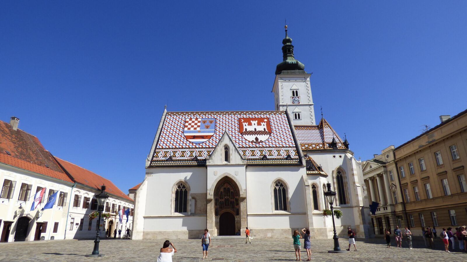 Panasonic Lumix DMC-FZ70 sample photo. St marks, church, zagreb photography
