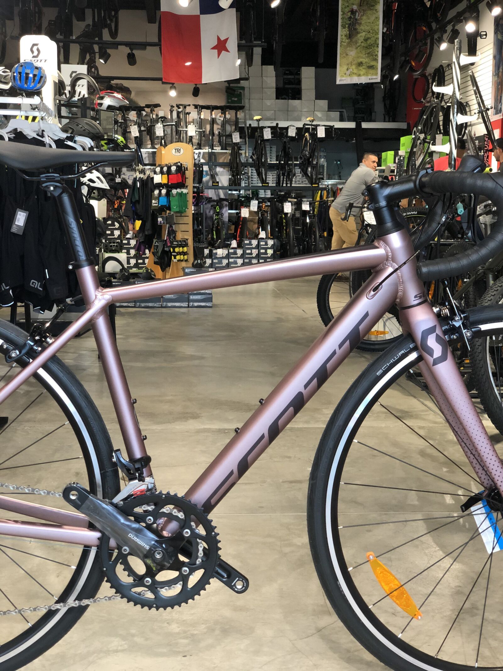 iPhone X back dual camera 6mm f/2.4 sample photo. Bicycle, store, mtb photography