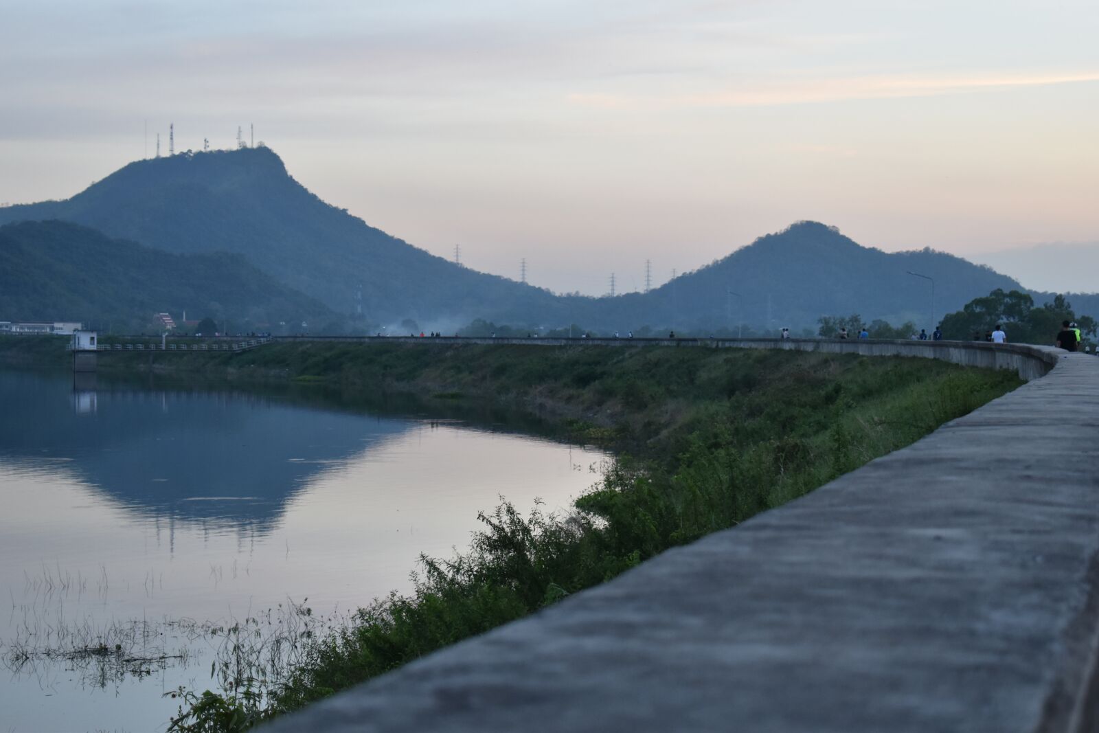 Nikon D5600 sample photo. Bang phra reservoir, reservoir photography