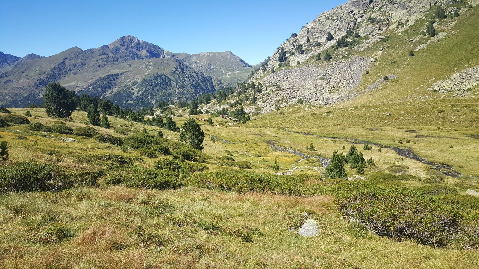 Samsung Galaxy S6 sample photo. Andorra, landscape, mountain photography