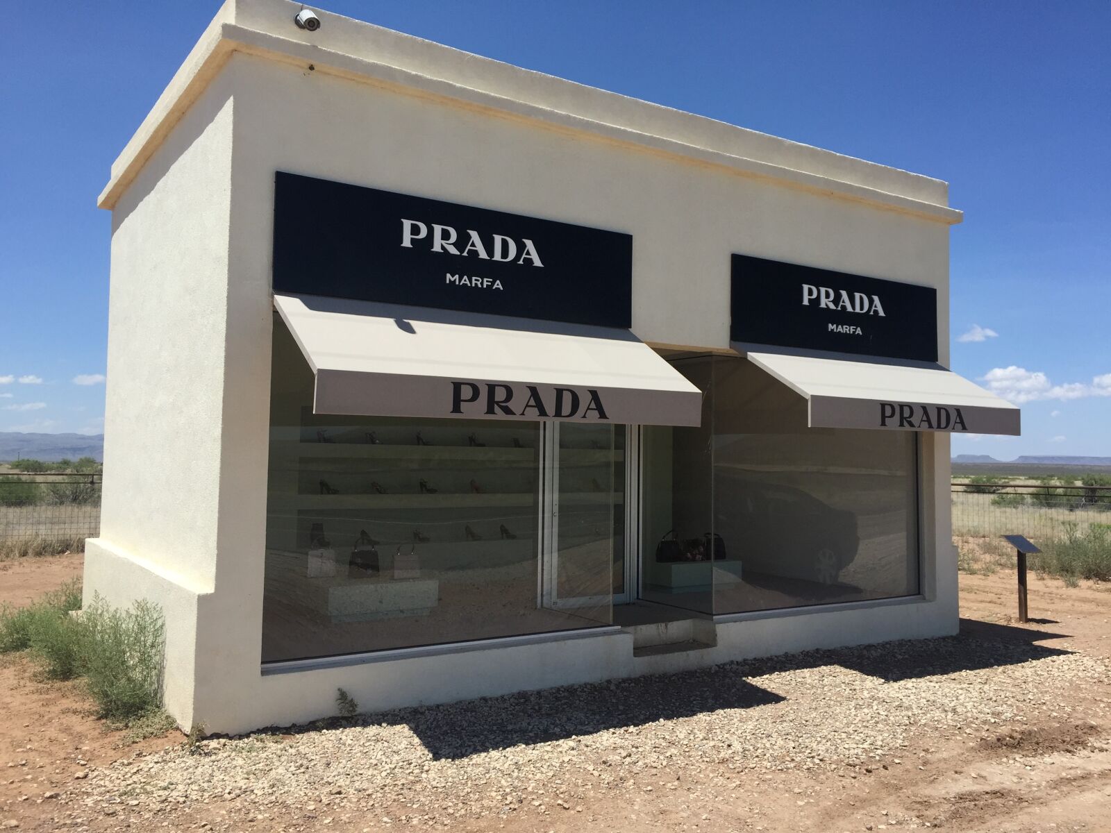 iPhone 6 Plus back camera 4.15mm f/2.2 sample photo. Prada, marfa, prada marfa photography