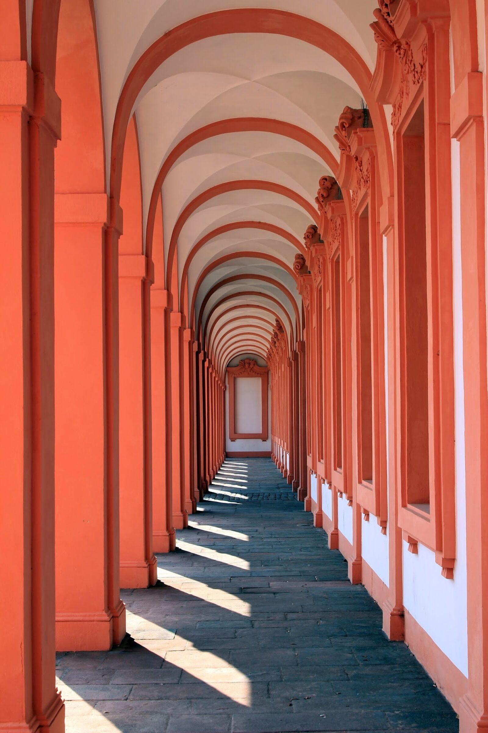 Canon EOS 600D (Rebel EOS T3i / EOS Kiss X5) sample photo. Residenzschloss, gallery, castle photography