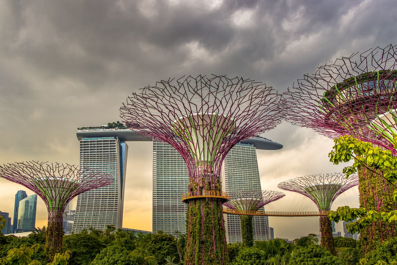 Canon EOS 80D sample photo. Singapore, view, modern photography