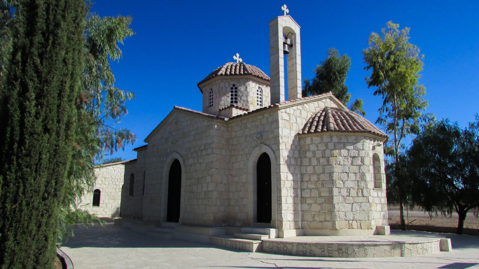 Canon PowerShot SX400 IS sample photo. Cyprus, mosfiloti, church photography