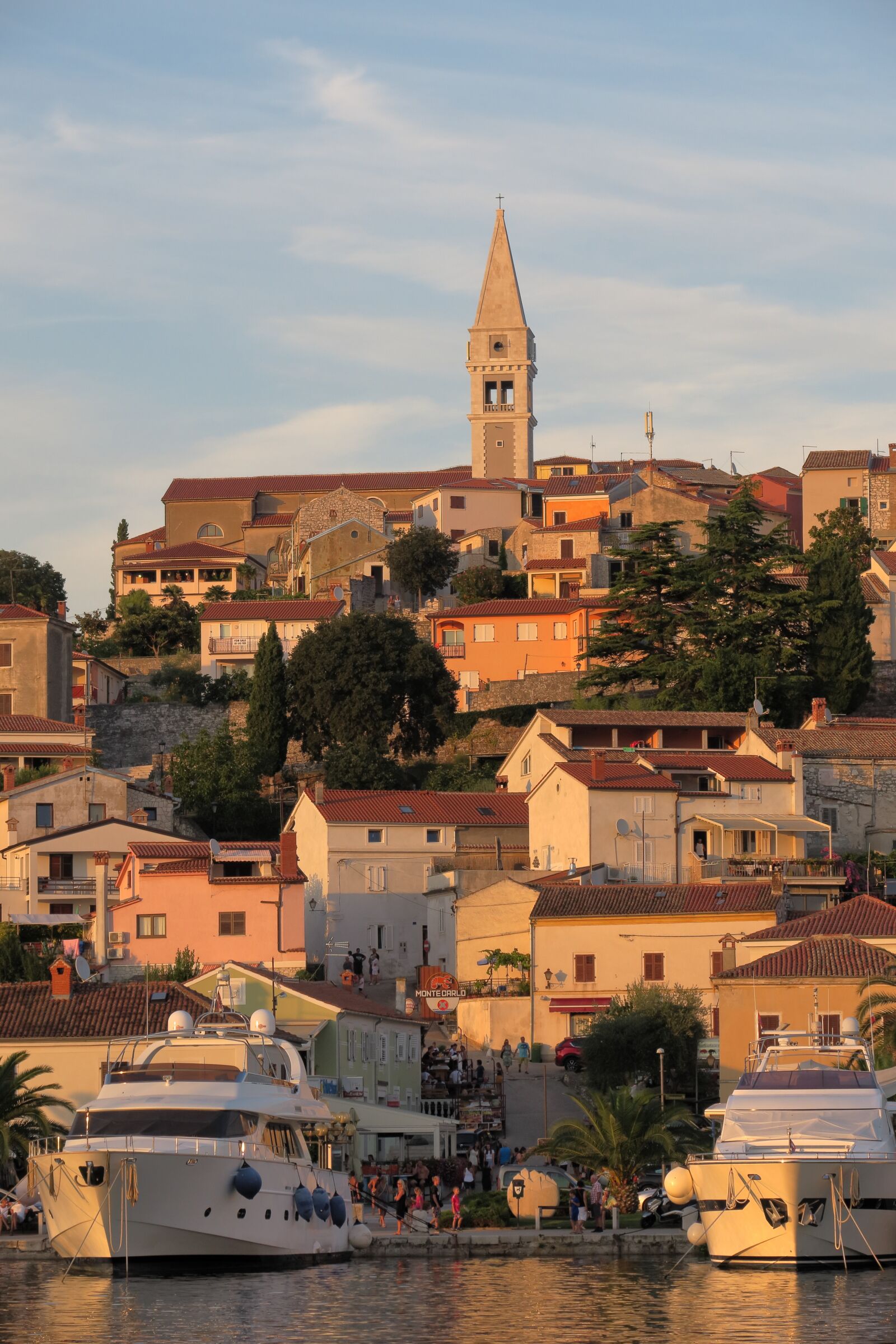 Canon PowerShot G3 X sample photo. Vrsar, croatia, historic center photography