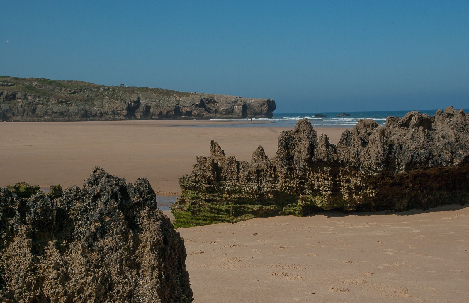 Pentax K10D sample photo. Portugal, ocean, rocks photography