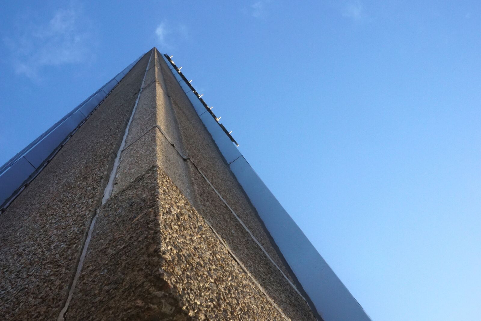 Sony a6000 sample photo. Building, sky, blue photography