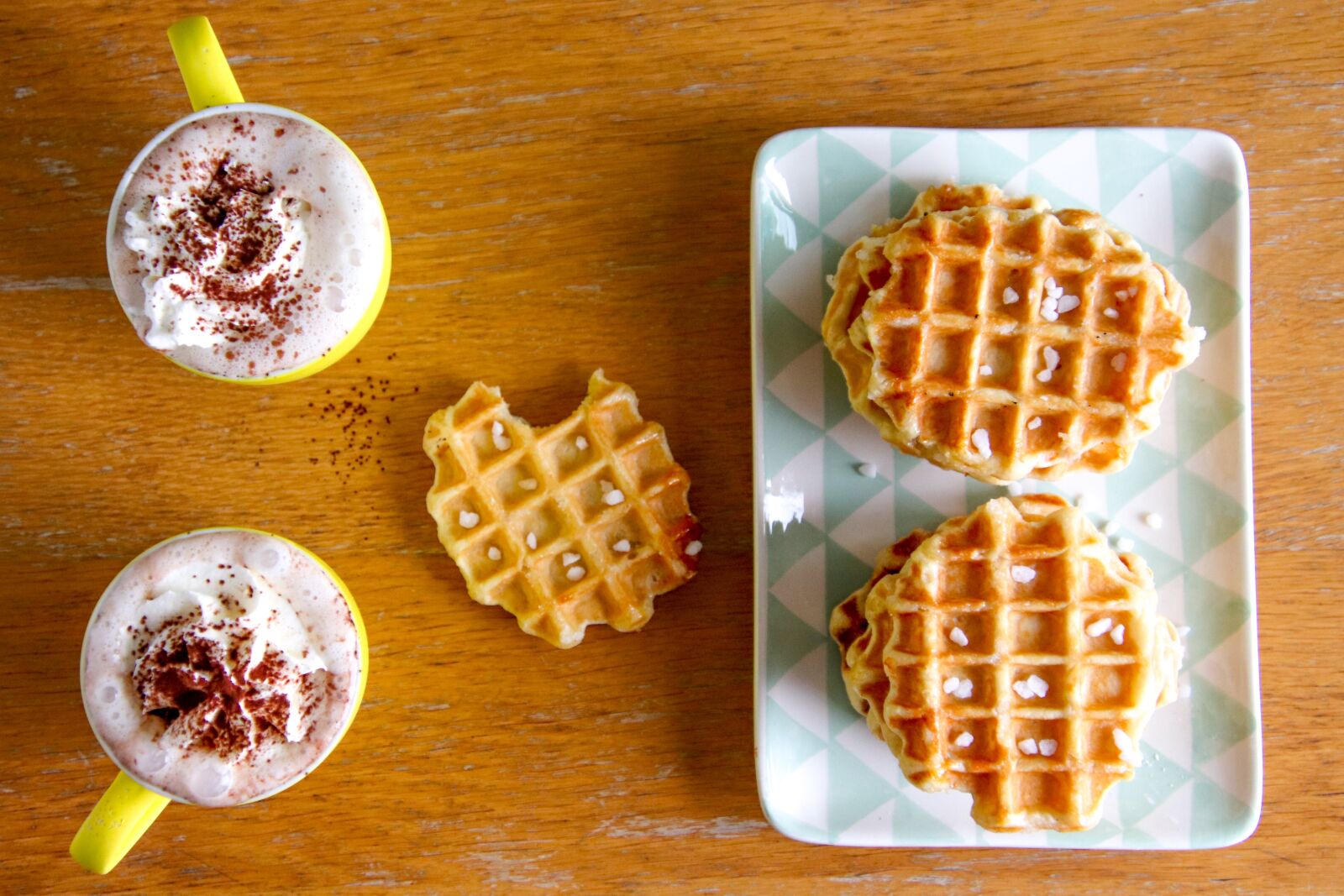 Canon EOS 800D (EOS Rebel T7i / EOS Kiss X9i) sample photo. Waffles, liege waffle, food photography