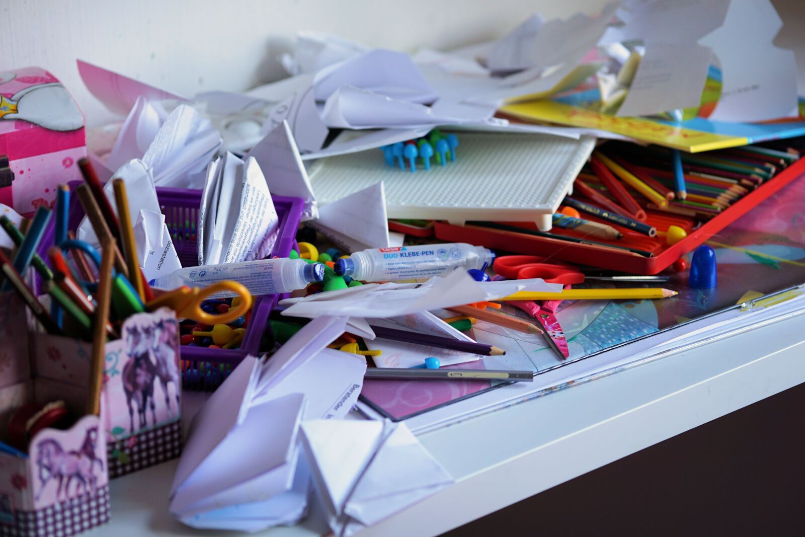 Sony a6000 + E 60mm F2.8 sample photo. Office, chaos, clutter photography
