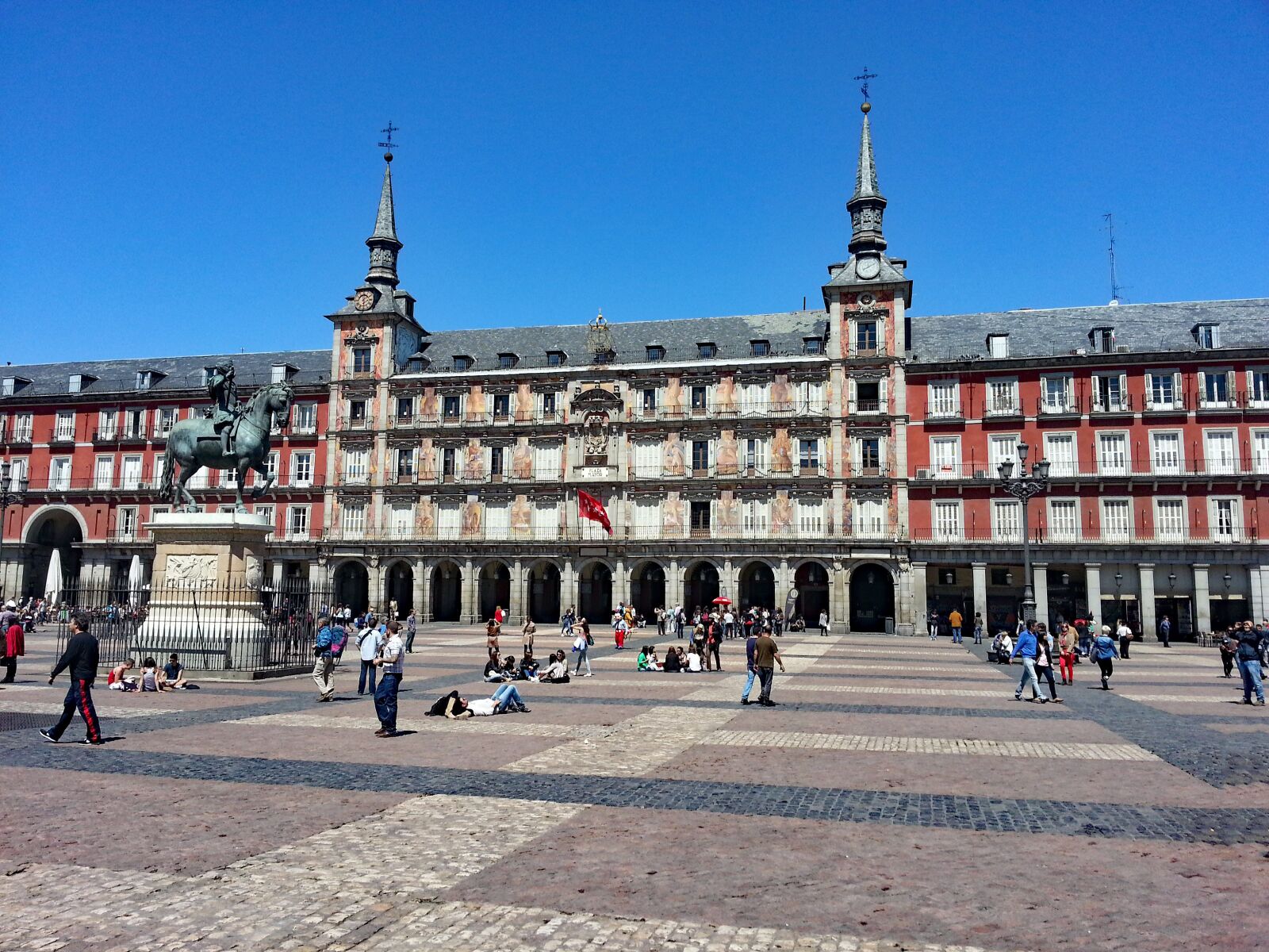 Samsung Galaxy S3 sample photo. Plaza major, madrid, spain photography