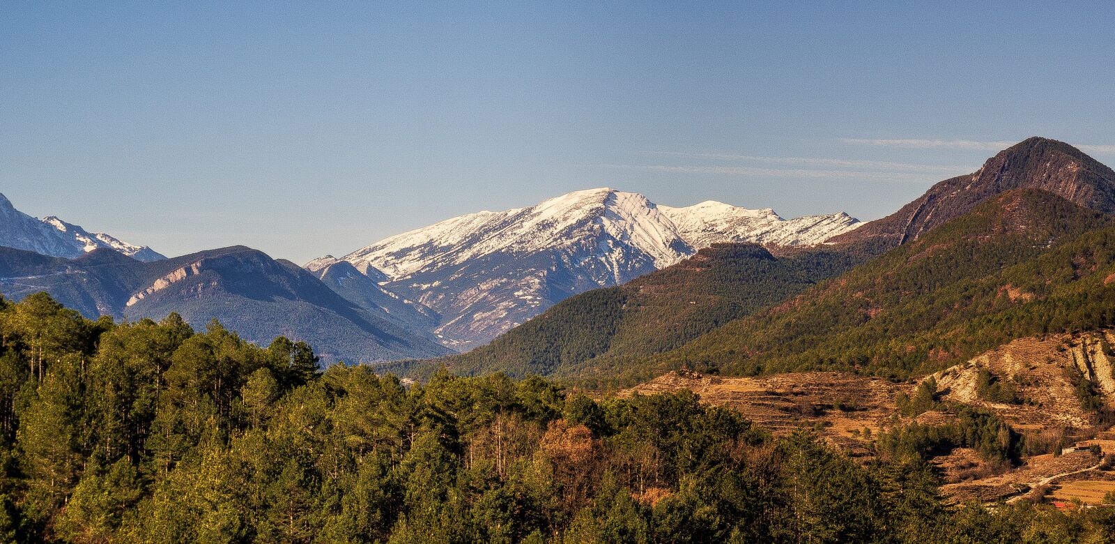 Sony E 16-50mm F3.5-5.6 PZ OSS sample photo. Mountain, nature, panoramic photography
