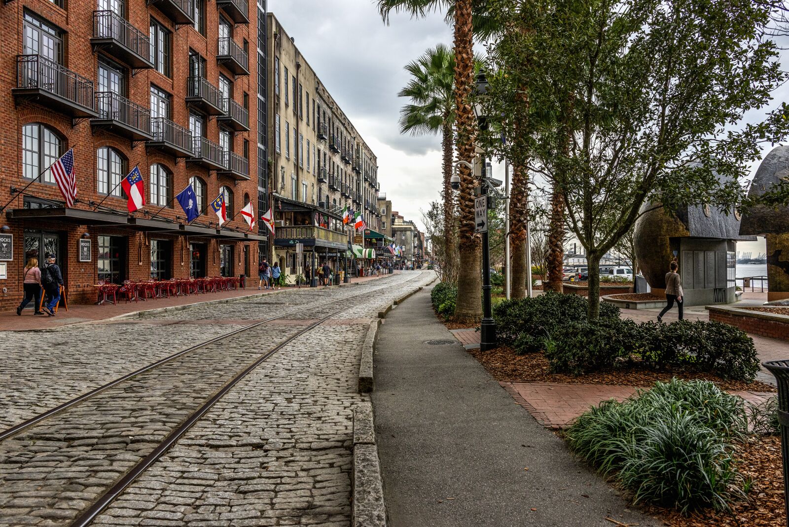 Nikon D610 sample photo. Savannah, georgia, river street photography