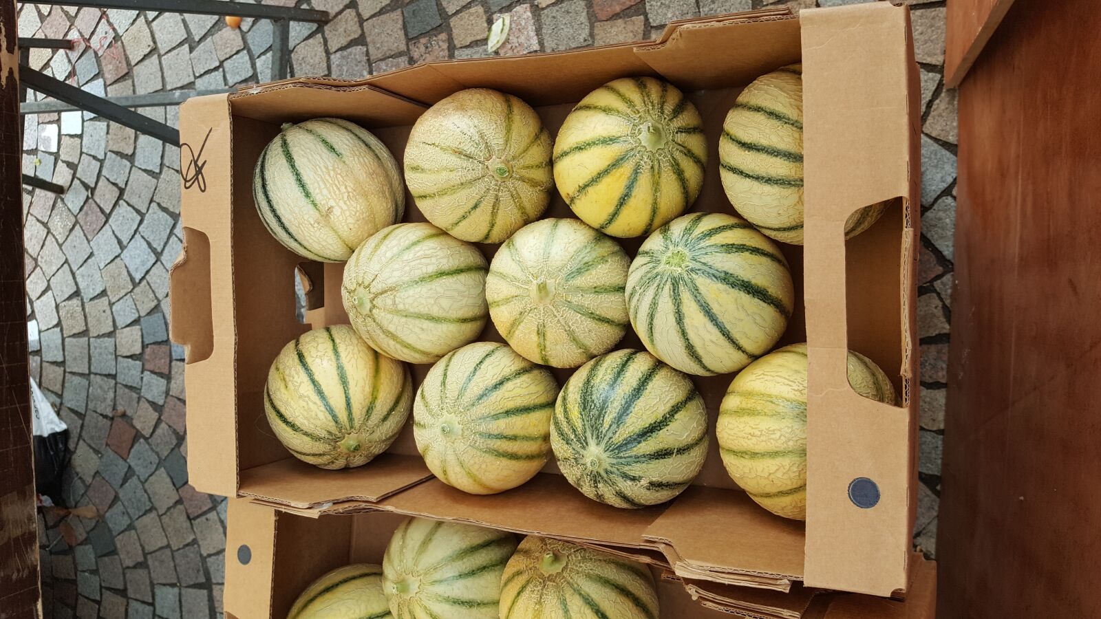 Samsung Galaxy Note5 sample photo. Melon, fruit, tropical photography