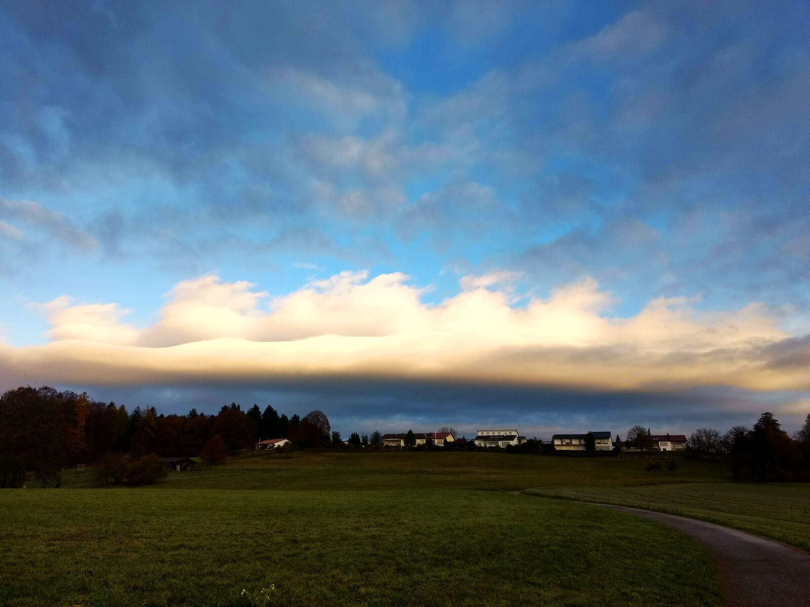 Motorola Moto G (4) sample photo. Sky, sunrise, landscape photography