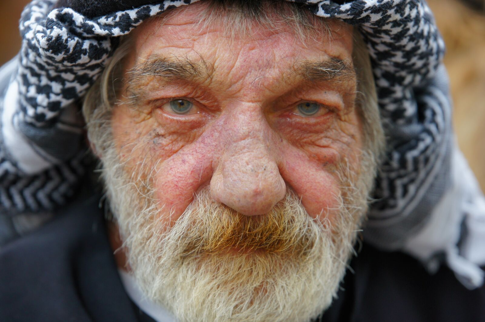Sony SLT-A55 (SLT-A55V) sample photo. Arabic, man, portrait photography