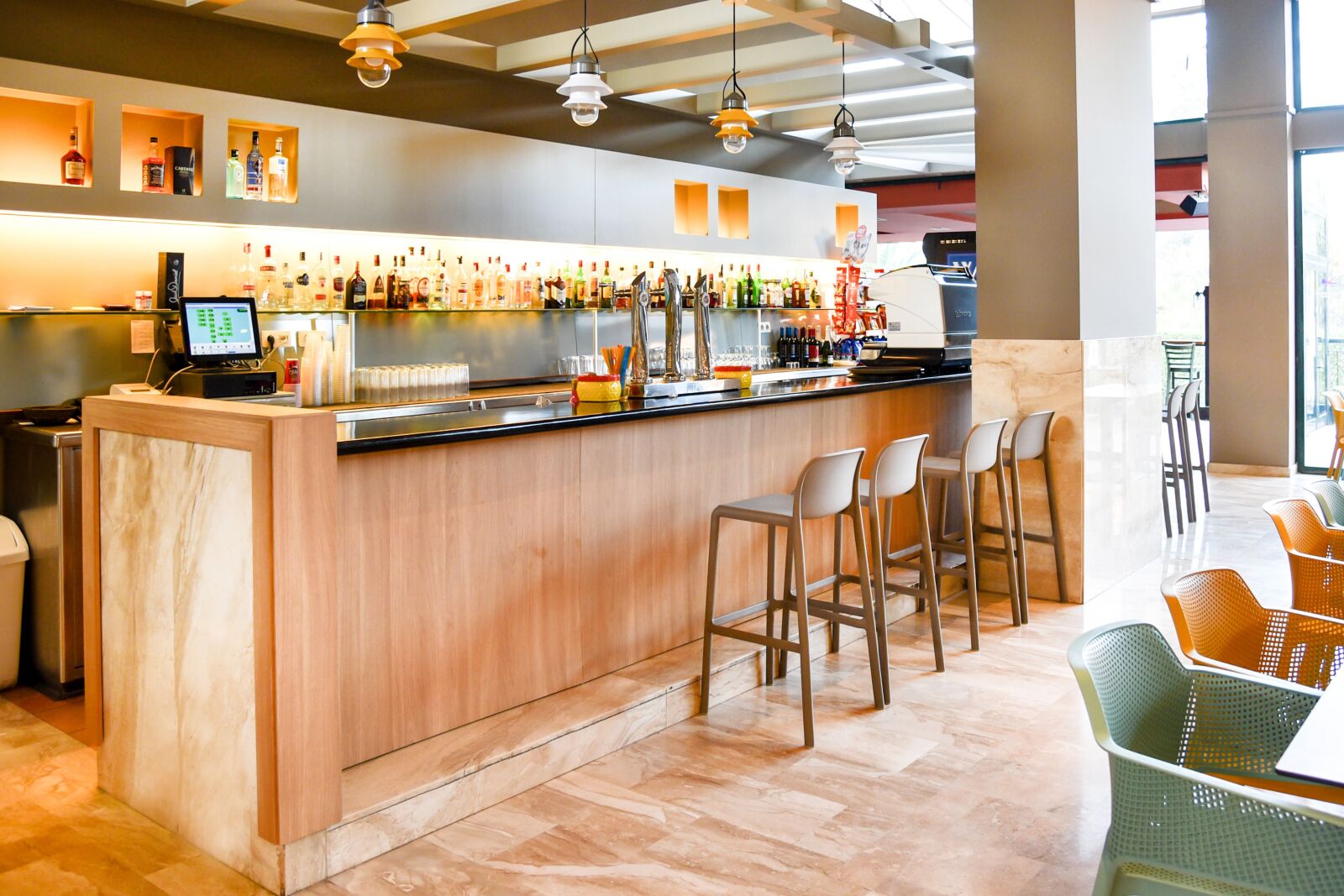 Nikon D750 sample photo. Restaurant, relax, summer photography