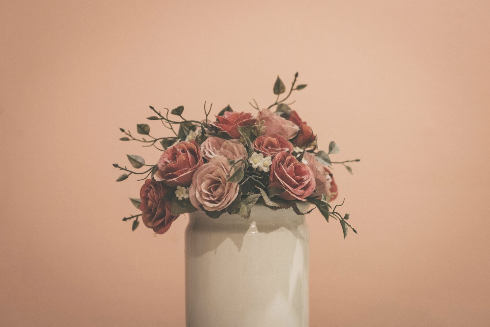 Nikon D800 sample photo. Vase, bouquet, flowers photography