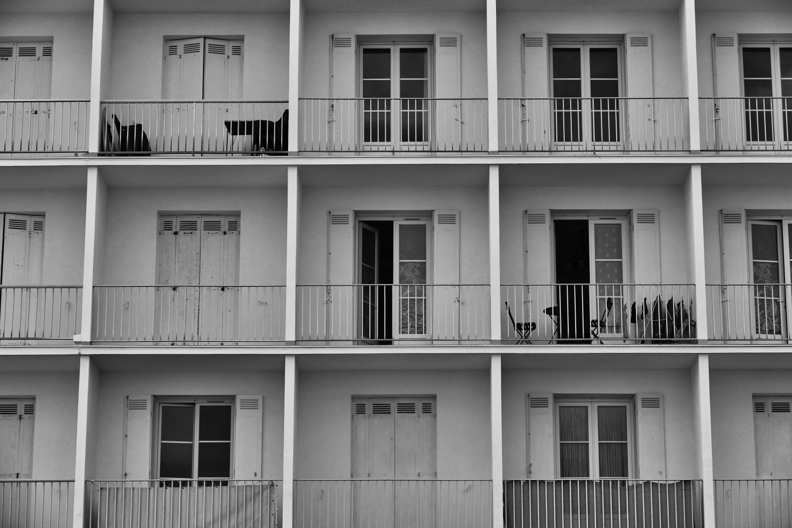 Panasonic Lumix DMC-FZ1000 sample photo. Architecture, facade, building photography