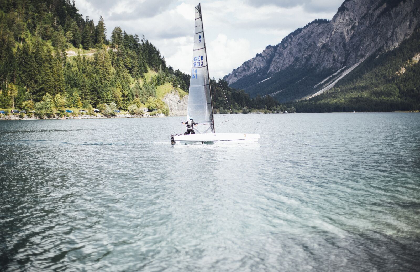 Canon EOS 5D Mark III sample photo. Catamaran, boat, water photography