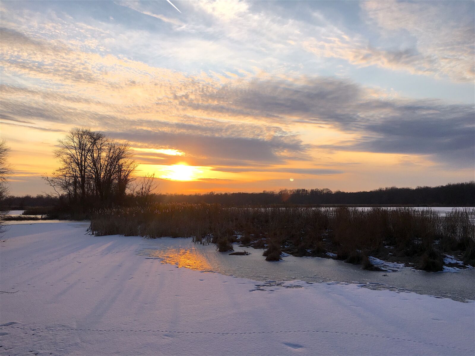 Apple iPhone 6s sample photo. Sunset, lake snow, clouds photography