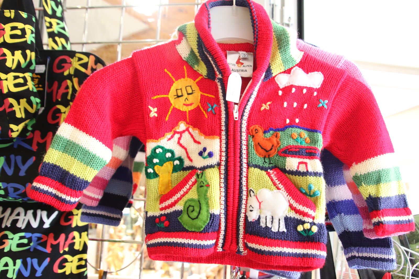 Canon EOS 7D Mark II sample photo. Child, children, clothes, colorful photography