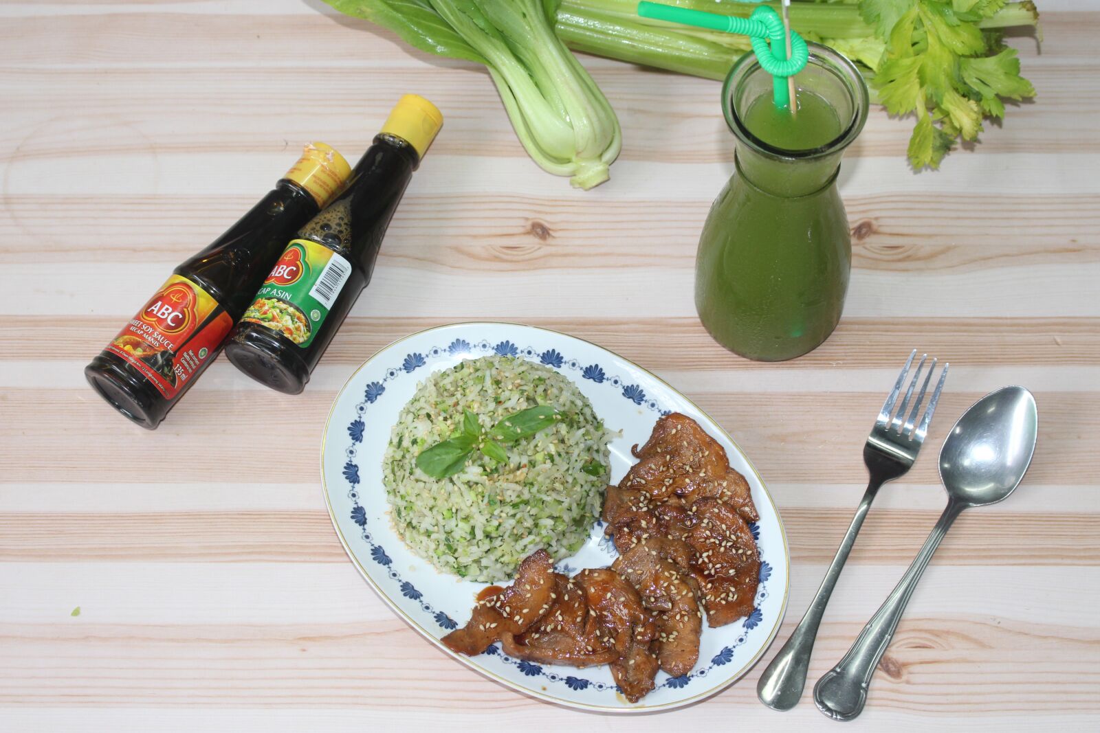 Canon EOS 700D (EOS Rebel T5i / EOS Kiss X7i) sample photo. Vegetable, food, juice photography