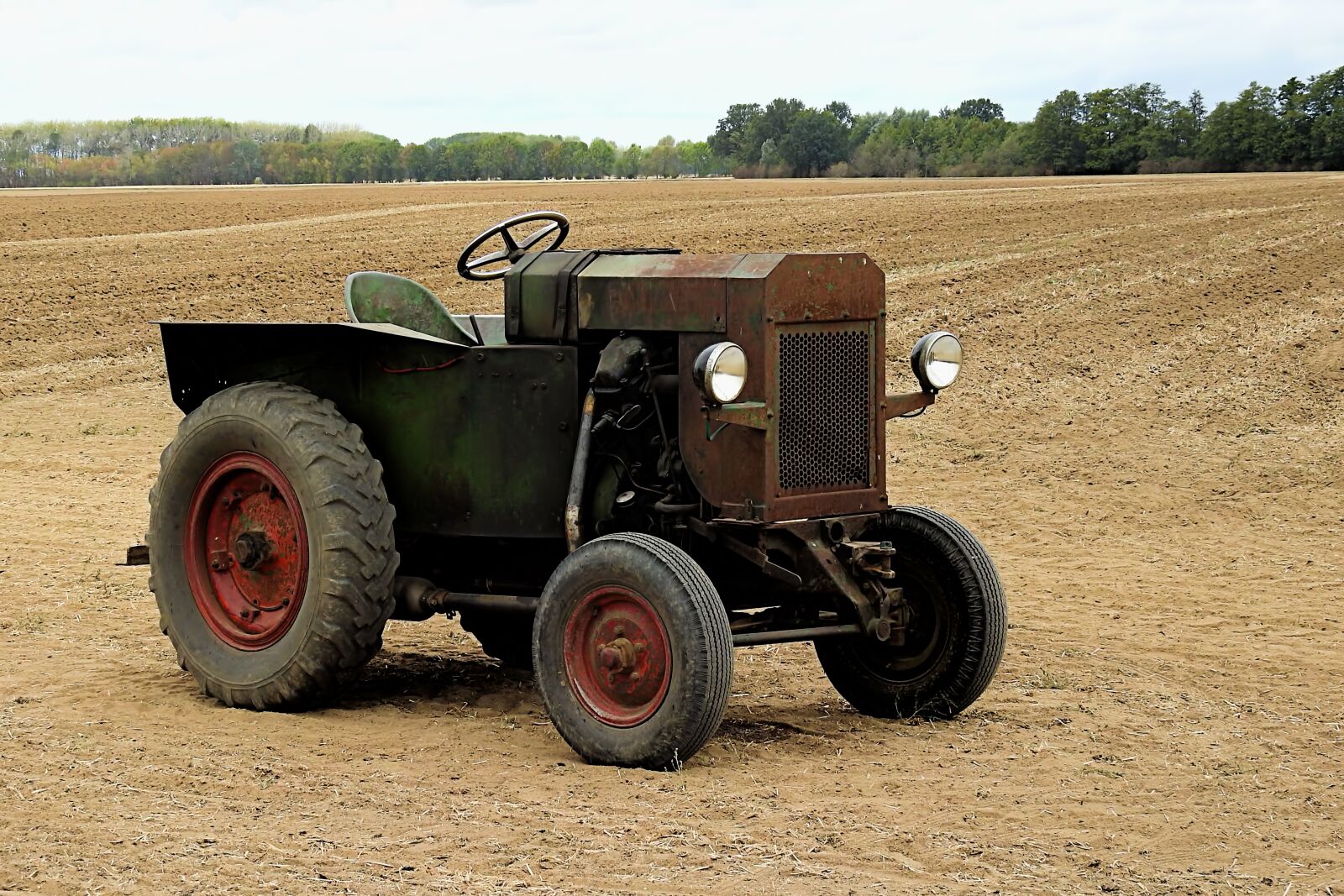 Nikon Coolpix P900 sample photo. Mba-tractor, agricultural tractor, oldtimer photography