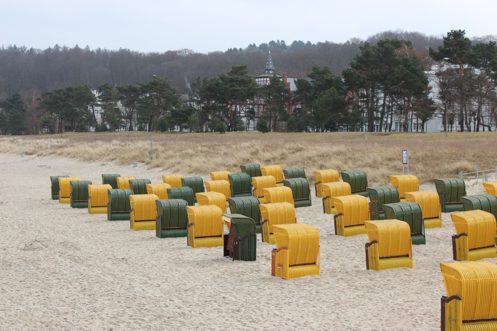 Canon EOS 600D (Rebel EOS T3i / EOS Kiss X5) sample photo. Beach, binz, rügen photography