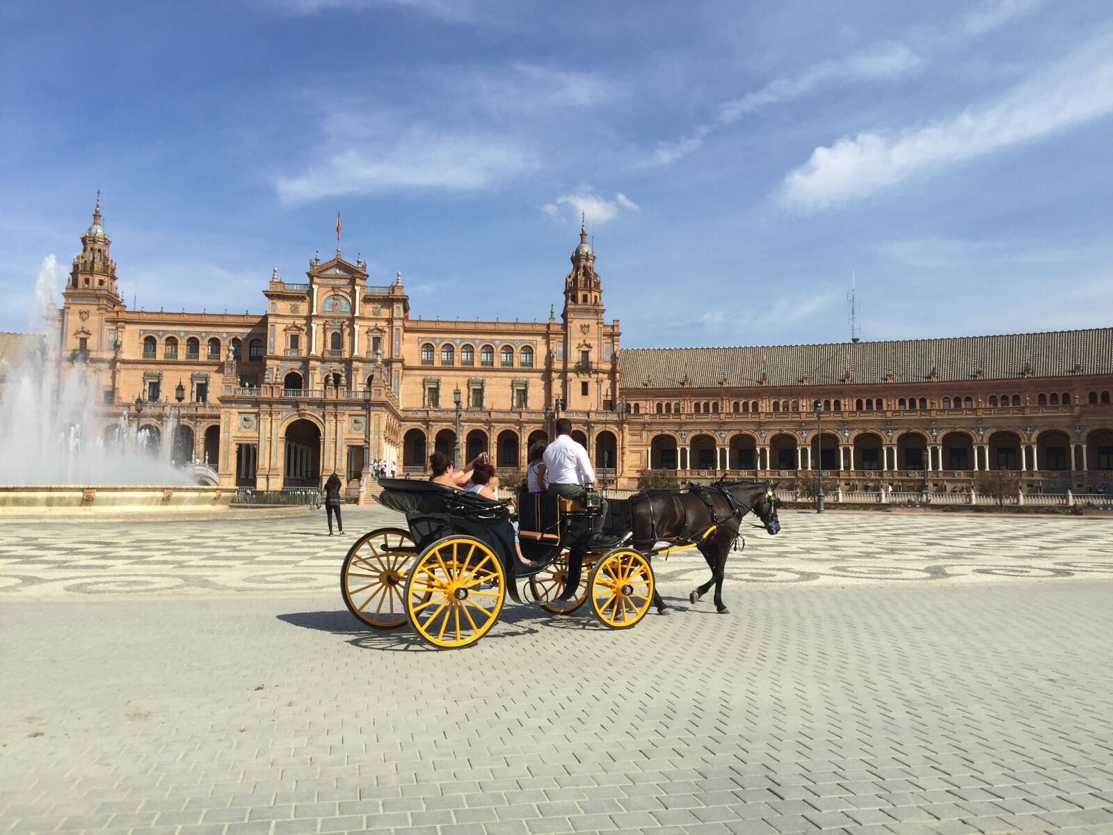 iPhone 6 Plus back camera 4.15mm f/2.2 sample photo. Seville, plaza de espa photography