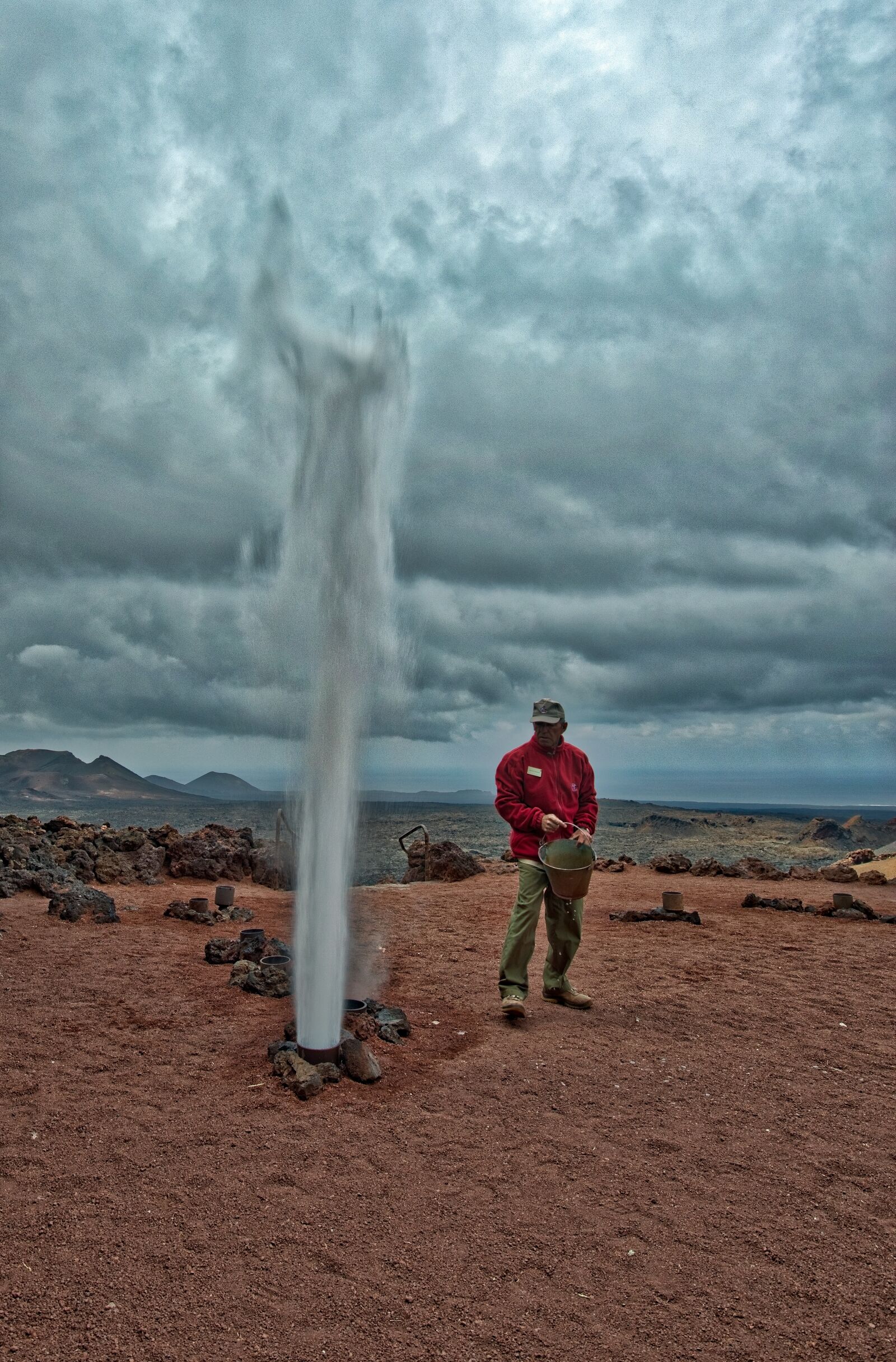 Nikon D800 sample photo. Geyser, steam, volcanic photography