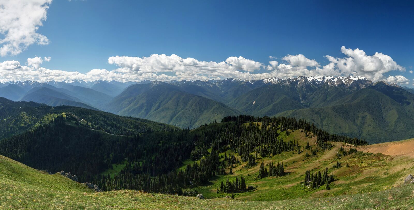 Canon EOS 5D + Canon EF 50mm F1.4 USM sample photo. Landscape, mountain range, mountains photography