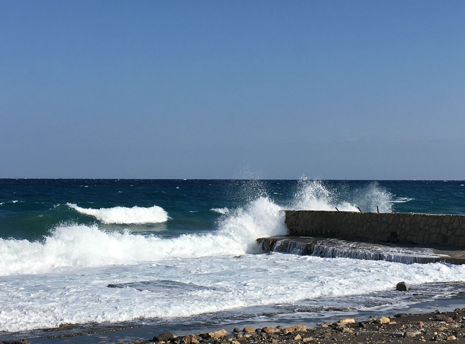 Apple iPhone 6s sample photo. Himmel, sea, beach photography