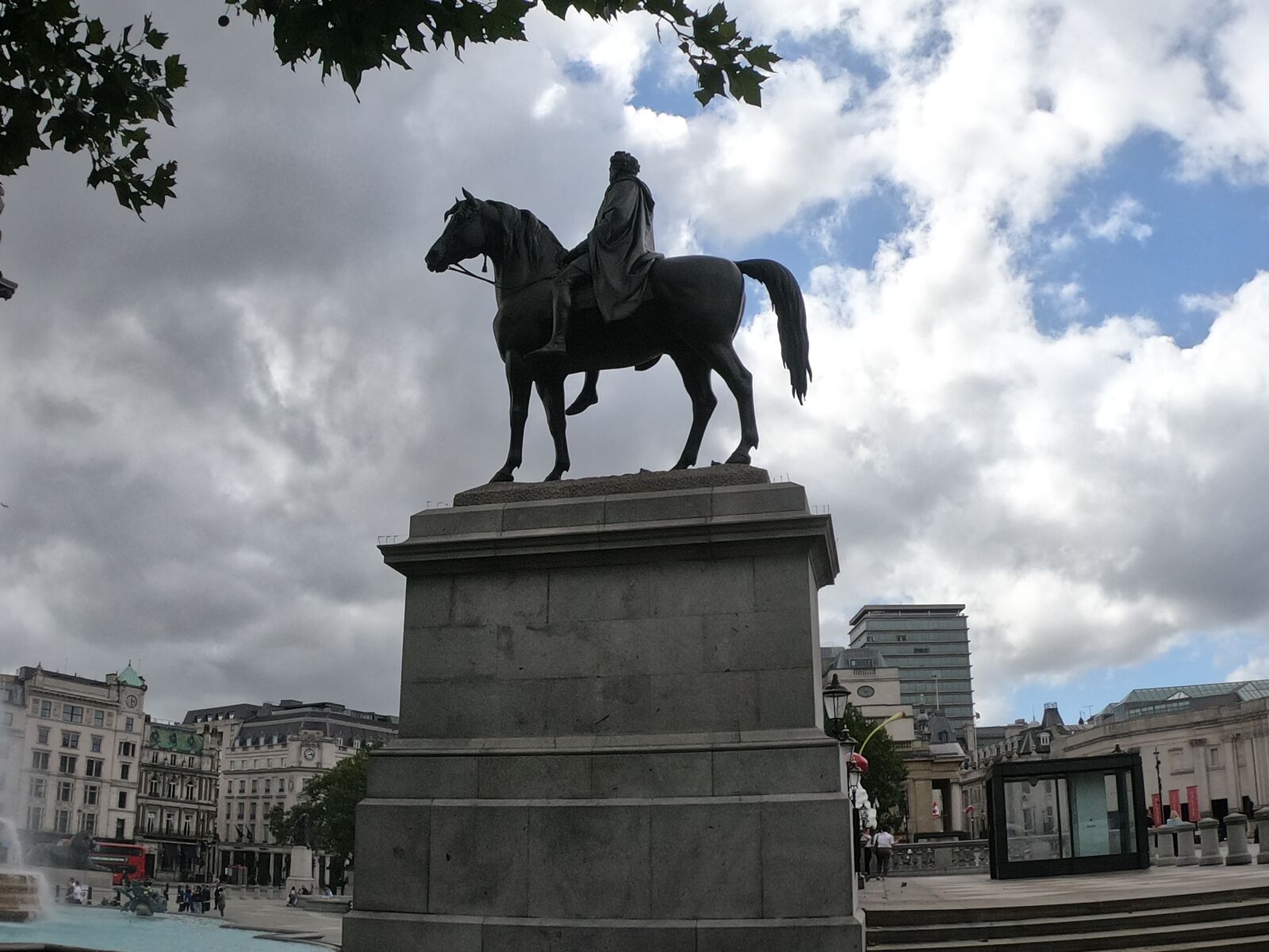 GoPro Hero7 Black sample photo. Monument, london, historic photography